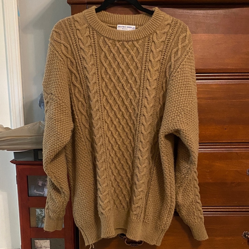 Aelfric Eden Tan Cable Knit Crewneck Sweater